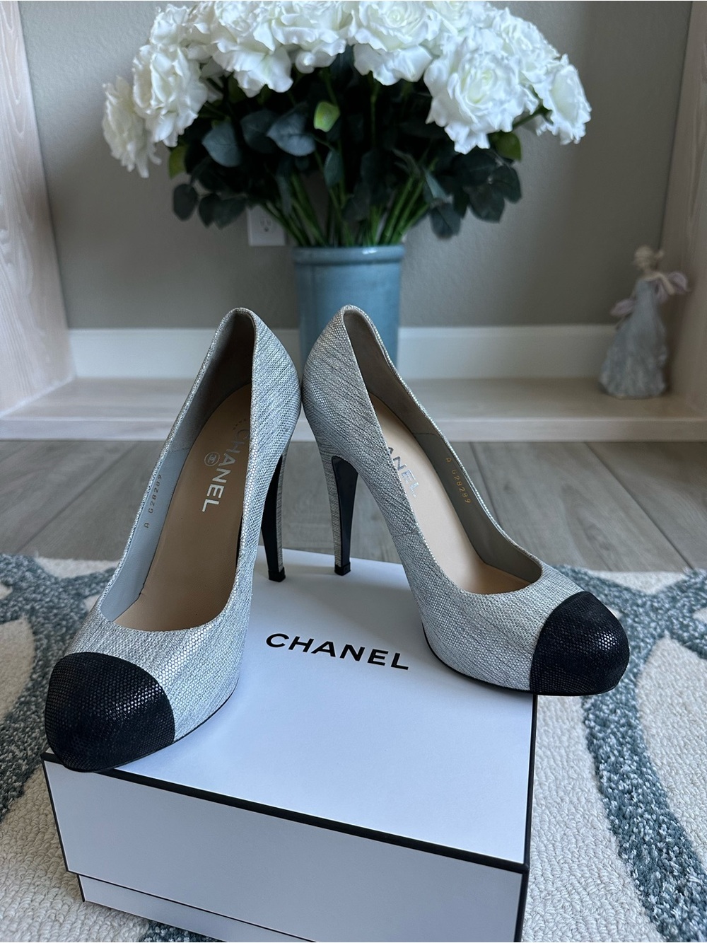 CHANEL Two-Tone Cap-Toe Stiletto Pumps in Light Gray and Black